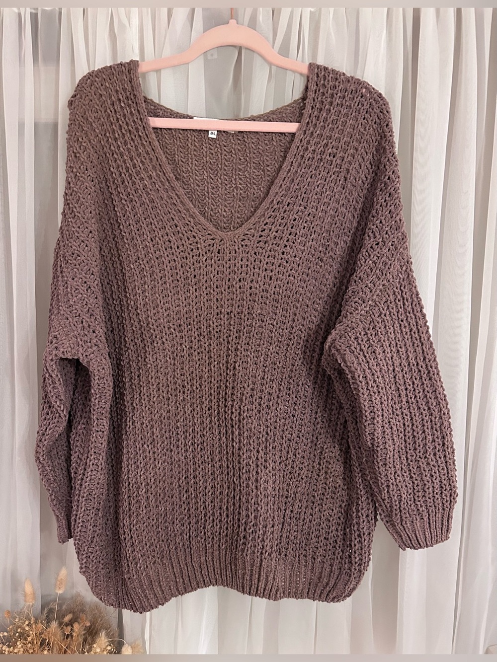 MIRACLE CABLE KNIT SWEATER